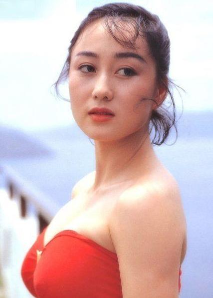 澳彩资料大全部网站010:李连杰女儿大学毕业
